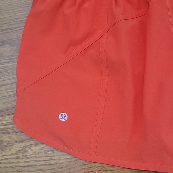 ❌❌❌ SOLD ❌❌❌NWOT Lululemon Tracker Shorts 4"/ 8 - Picture 9 of 11